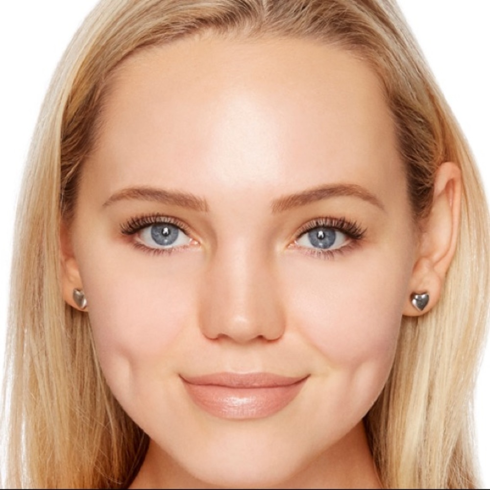 𝒯𝑜𝑜 𝐹𝒶𝒸𝑒𝒹 Dew You Luminous Face Primer🍉 - Picture 7 of 8